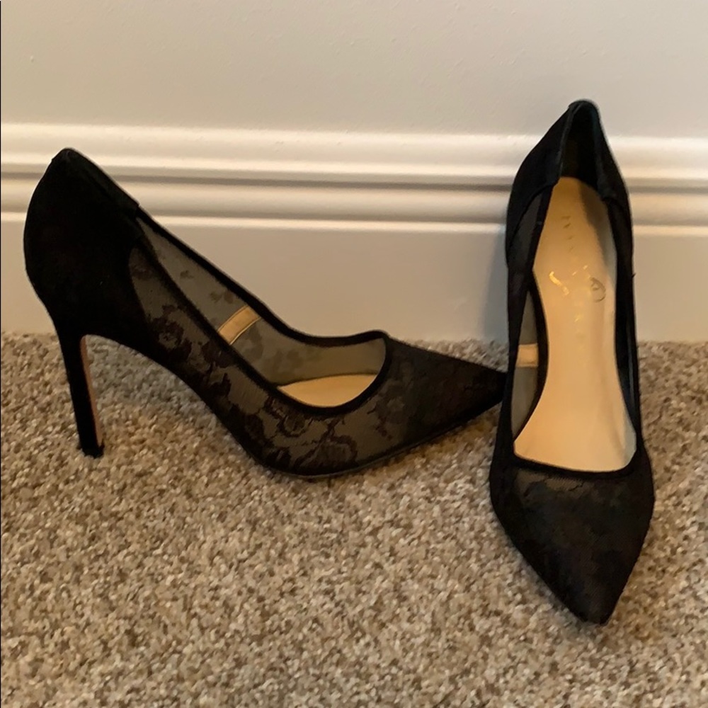 Ivanka Trump Black Heels - Picture 3 of 4